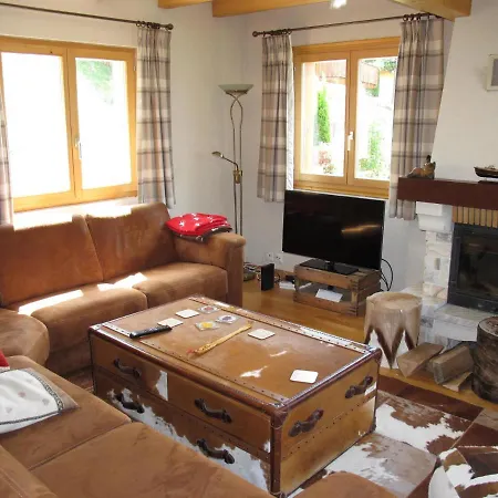 Chalet Karuda Nend101 Nyaraló
