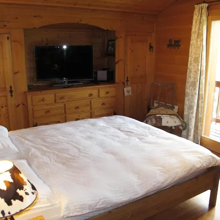 Chalet Karuda Nend101 Ferienhaus *
